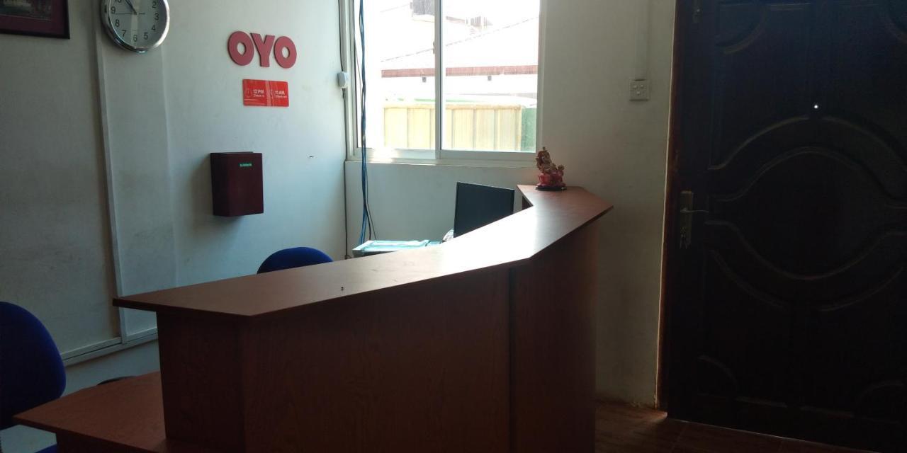 קולומבו Oyo 102 Metro Marine Drive Hotel מראה חיצוני תמונה